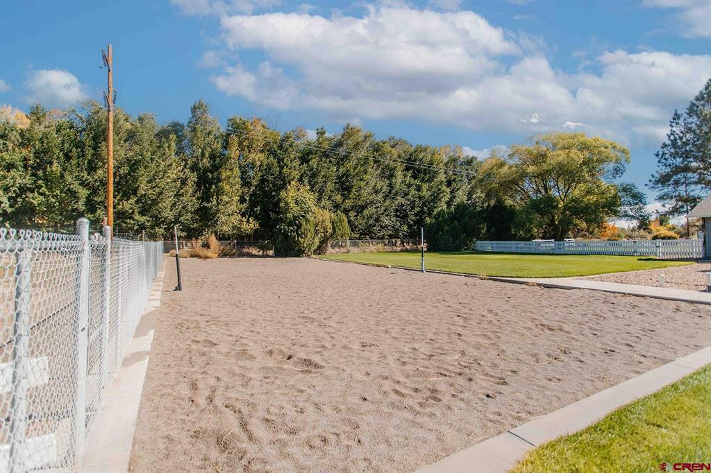 62201 Chu Chu Lane Montrose CO 81403