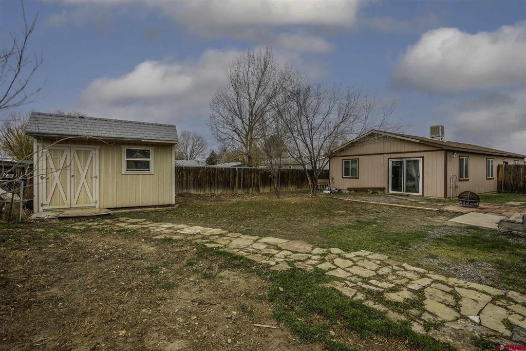 1900 Kellie Drive Montrose CO 81401
