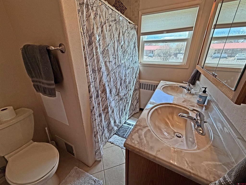 235 4th Avenue Monte Vista CO 81144