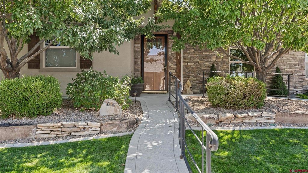1016 Black Canyon Way Montrose CO 81403