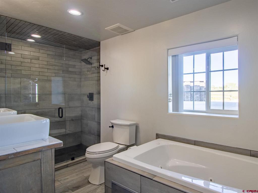 15825 6000 Road Montrose CO 81403