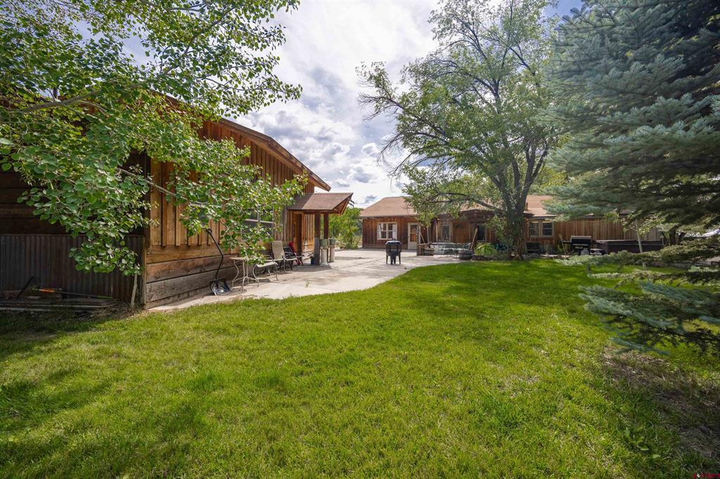 338 N Stough Avenue Montrose CO 81401