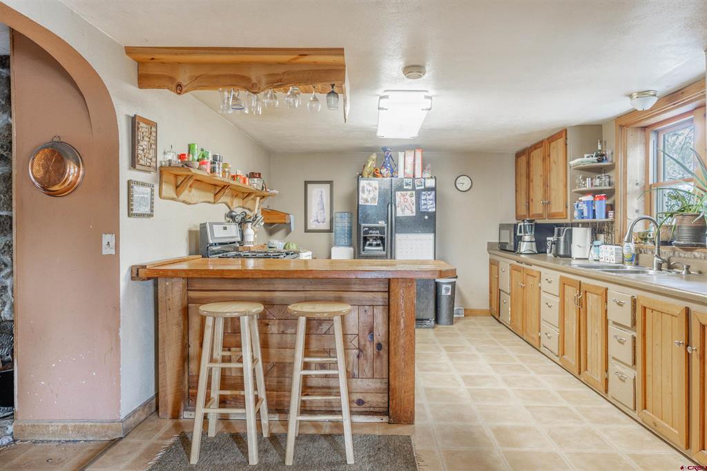 338 N Stough Avenue Montrose CO 81401