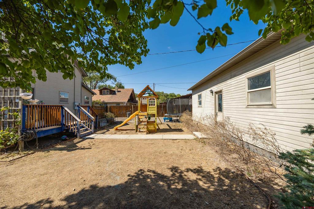 806 N Park Avenue Montrose CO 81401