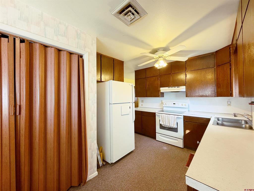 801 S 7th Street Montrose CO 81401