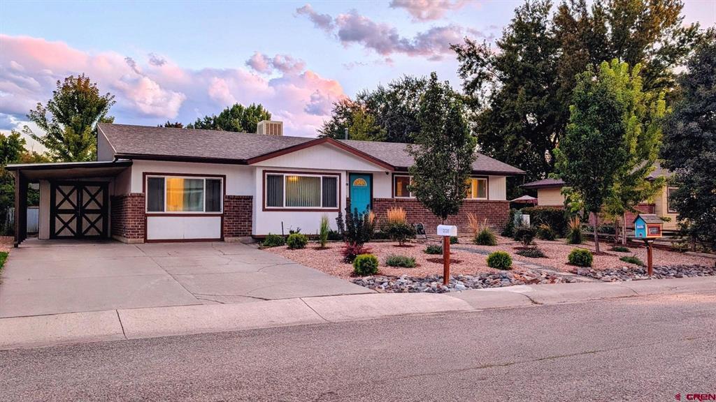 1016 Oxford Street Montrose CO 81401