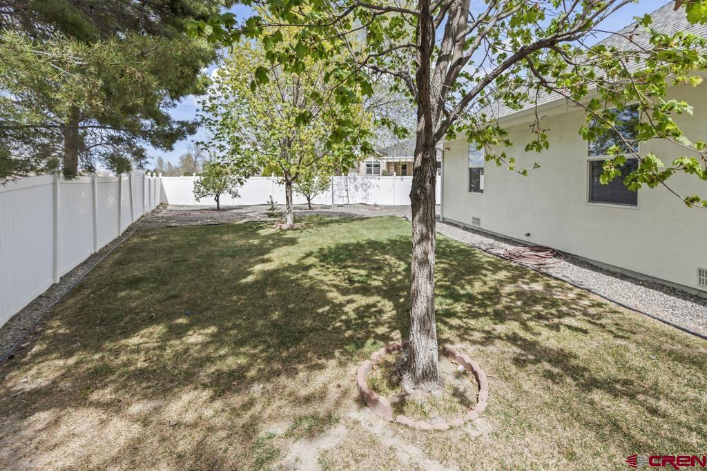 2201 Mead Lane Montrose CO 81401