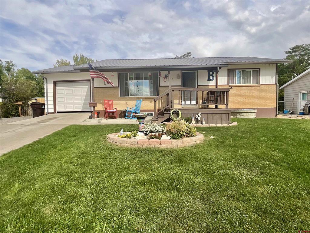 122 Spruce Drive Montrose CO 81401