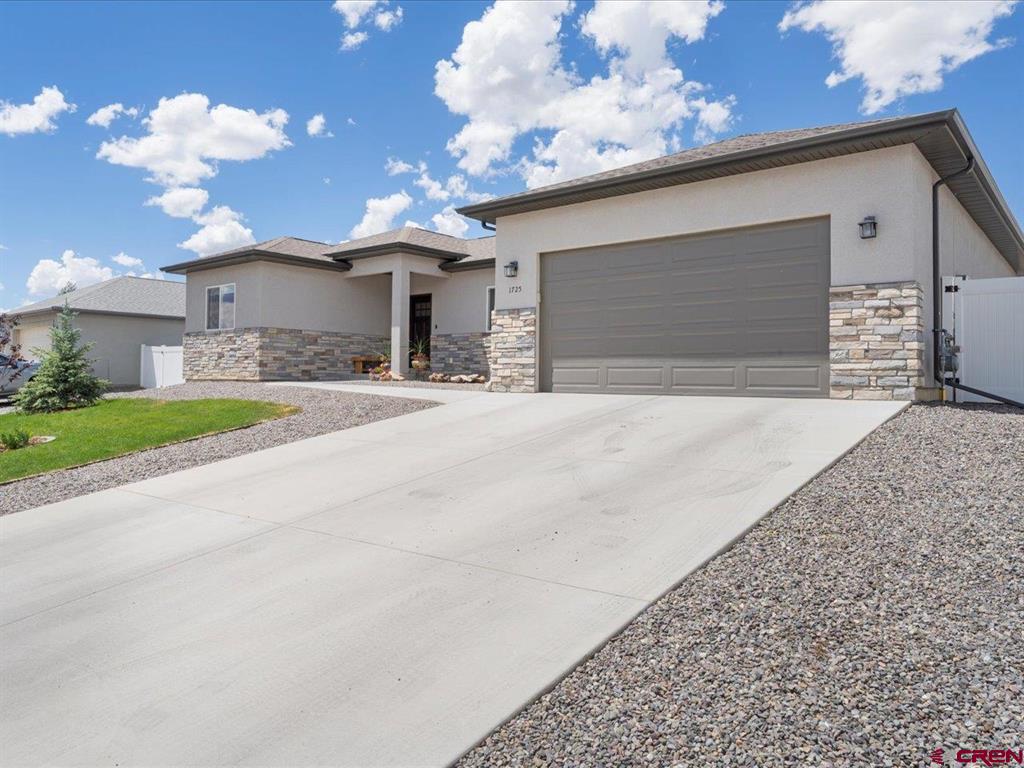1725 Moonlight Drive Montrose CO 81401
