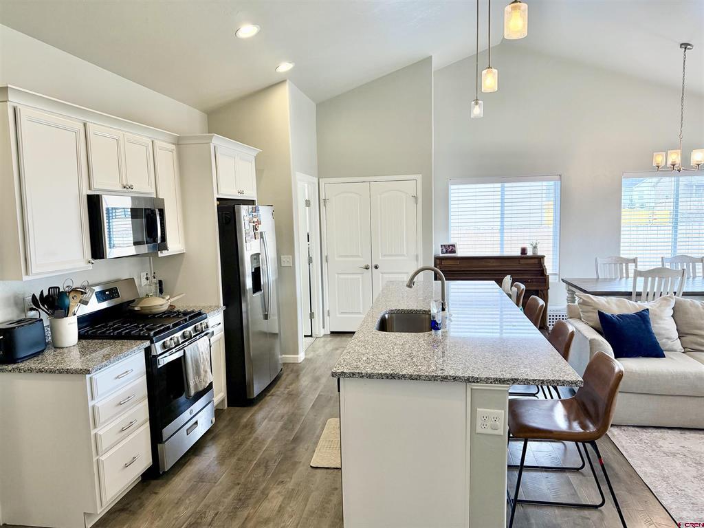1422 Blue Creek Avenue Montrose CO 81401