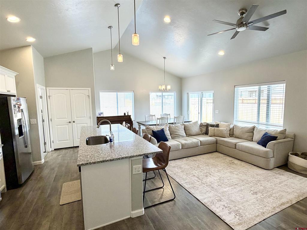 1422 Blue Creek Avenue Montrose CO 81401