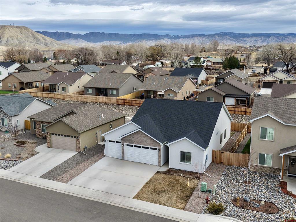 1422 Blue Creek Avenue Montrose CO 81401