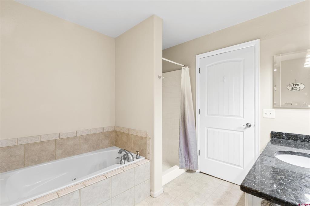 12858 6700 Road Montrose CO 81401