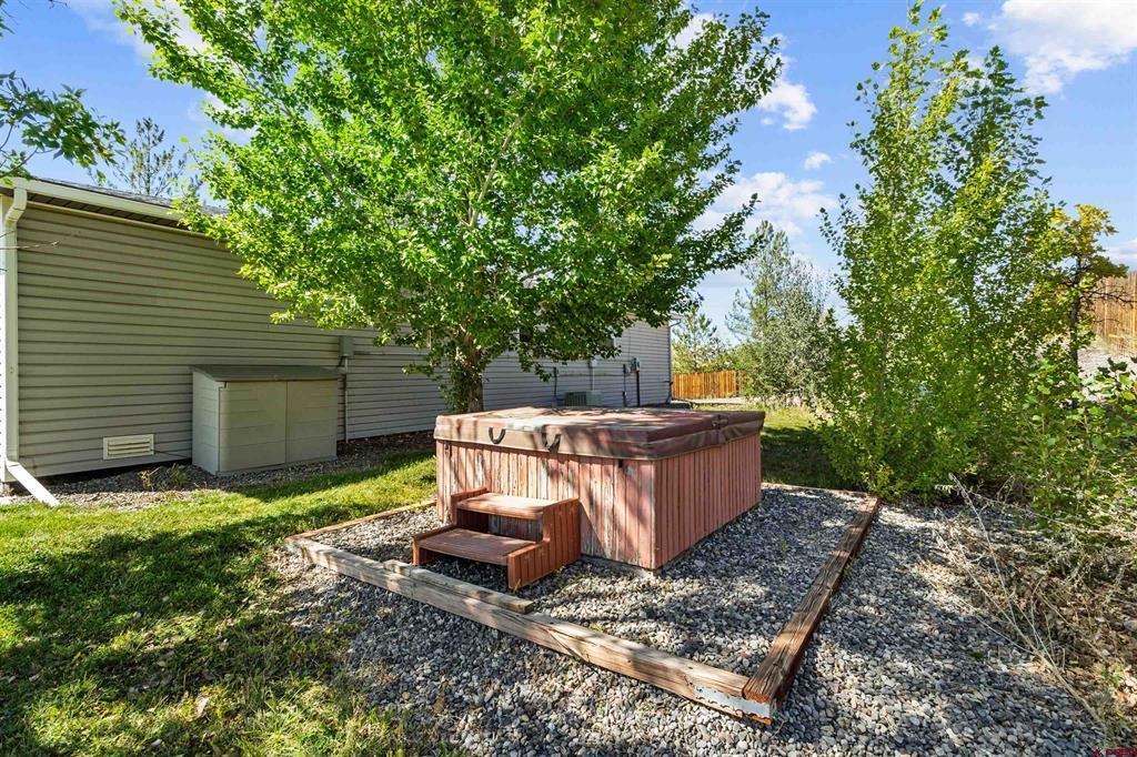 12858 6700 Road Montrose CO 81401