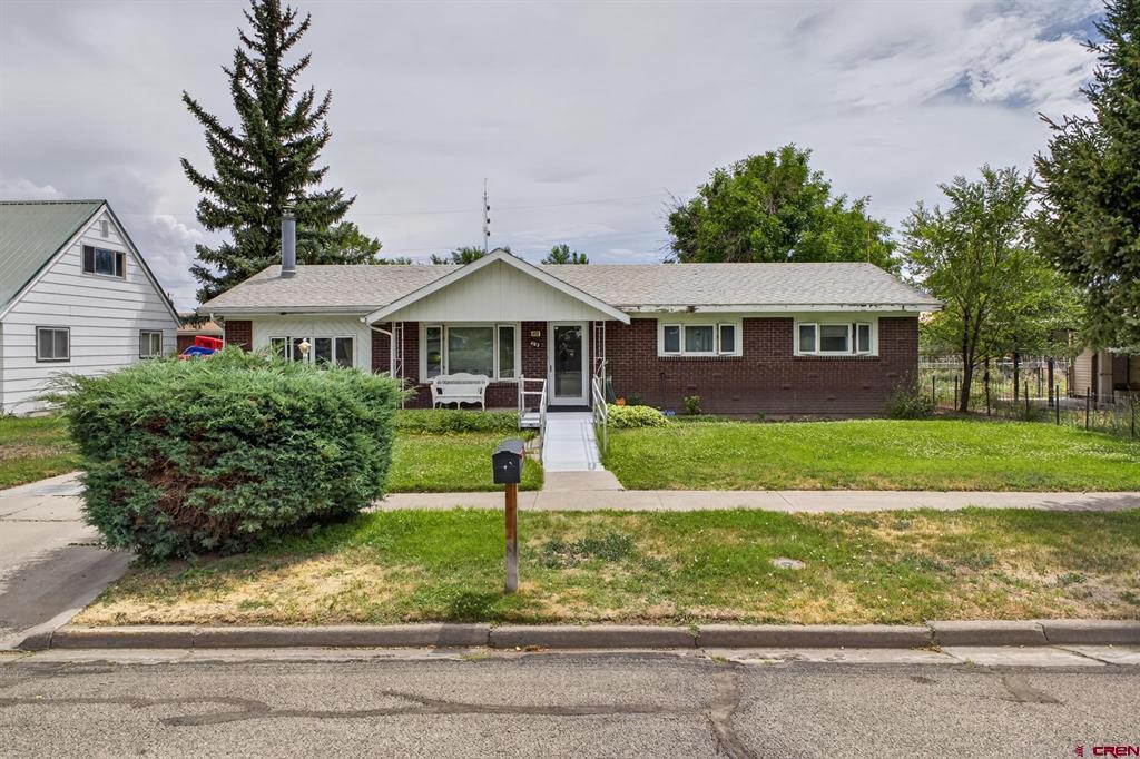 402 Thirteenth Street Alamosa CO 81101