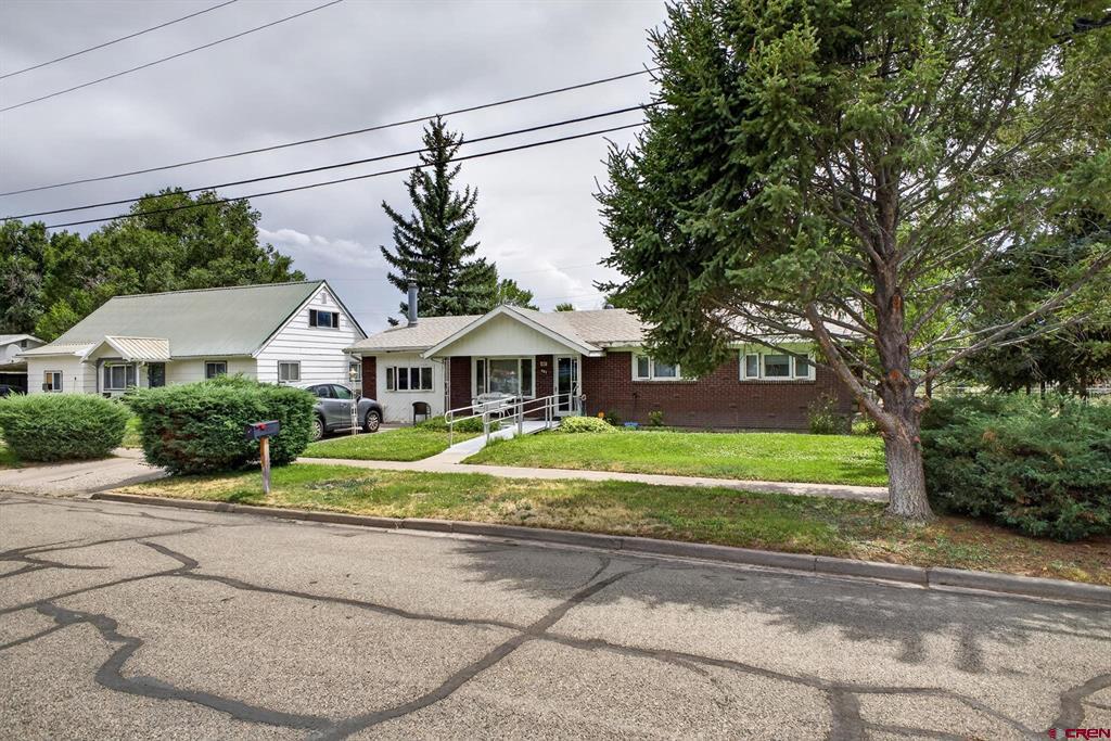 402 Thirteenth Street Alamosa CO 81101