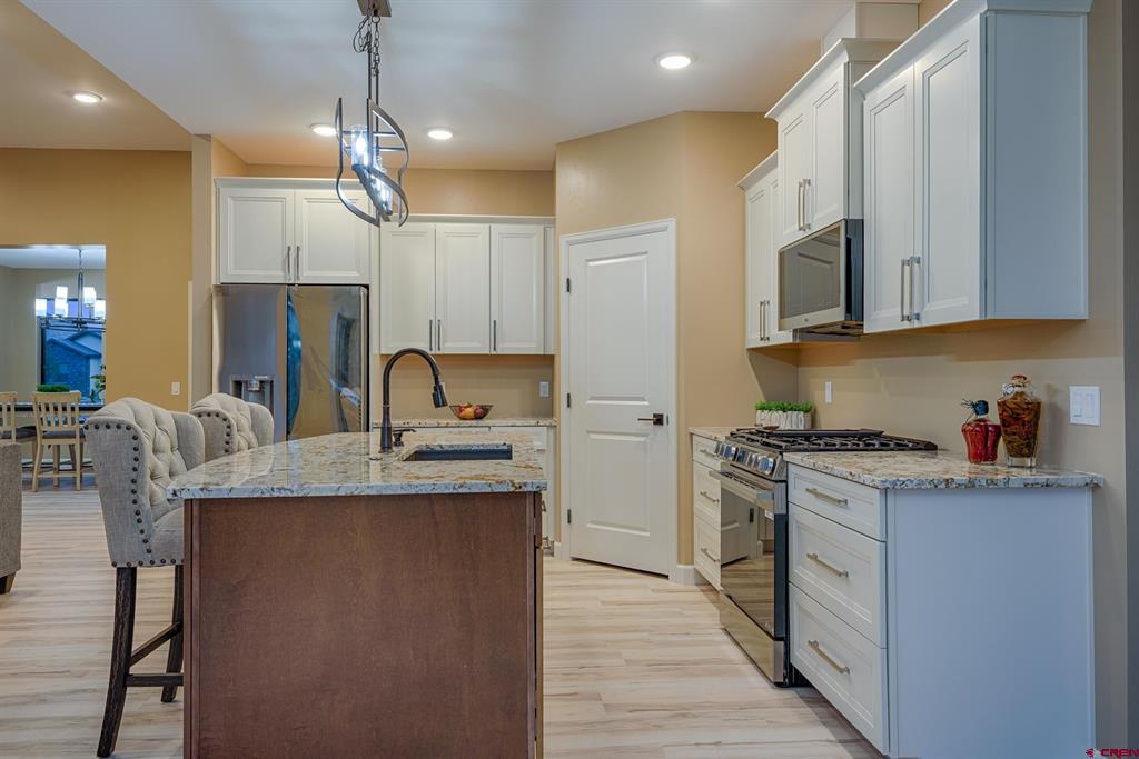 2325 Stone Bridge Drive Montrose CO 81401