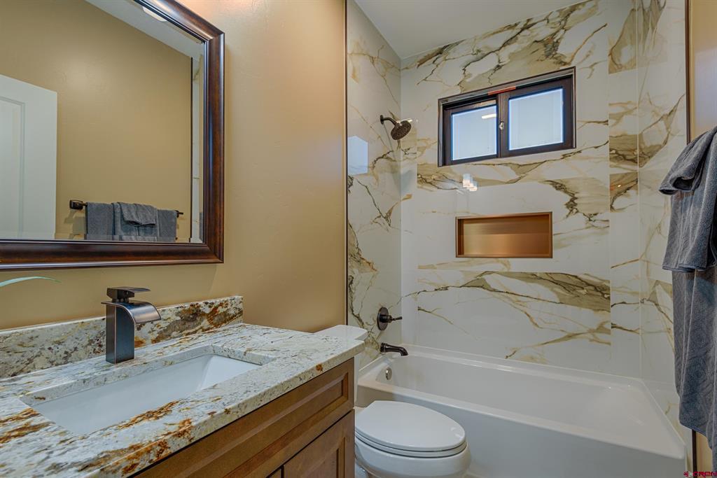 2325 Stone Bridge Drive Montrose CO 81401