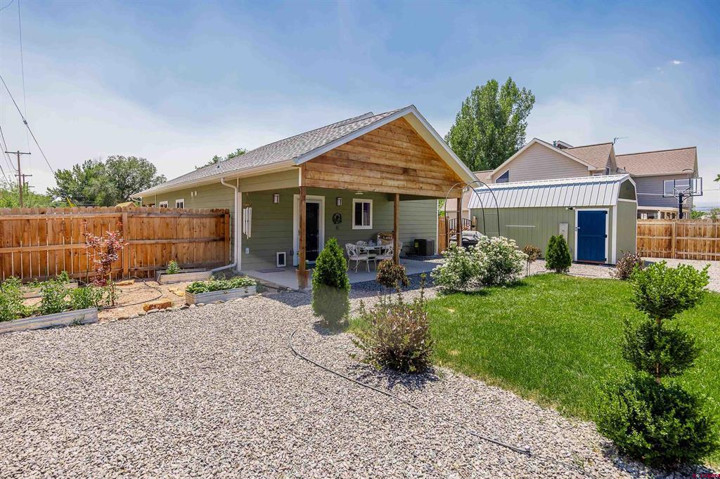937 S 10th Street Montrose CO 81401