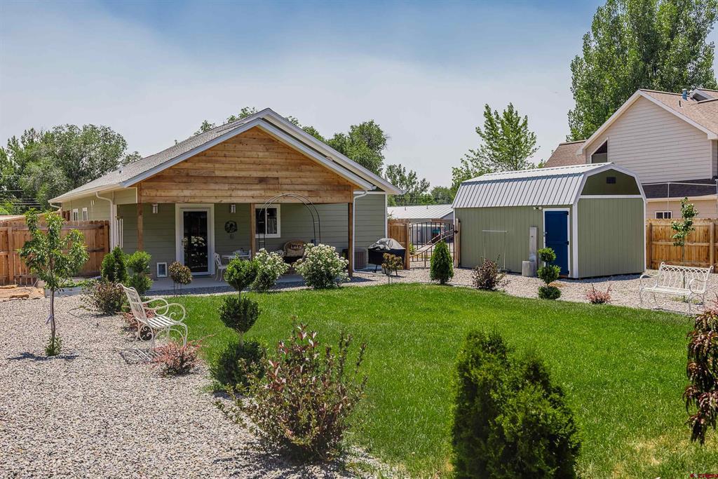 937 S 10th Street Montrose CO 81401