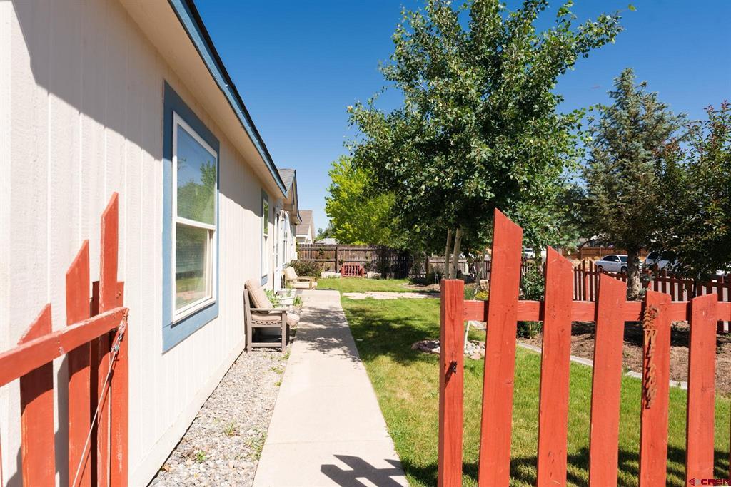 1270 Wagon Road Montrose CO 81401
