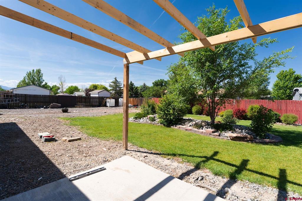 1270 Wagon Road Montrose CO 81401