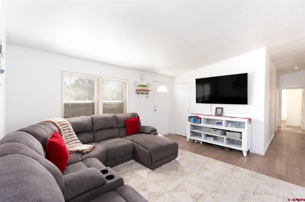 1270 Wagon Road Montrose CO 81401