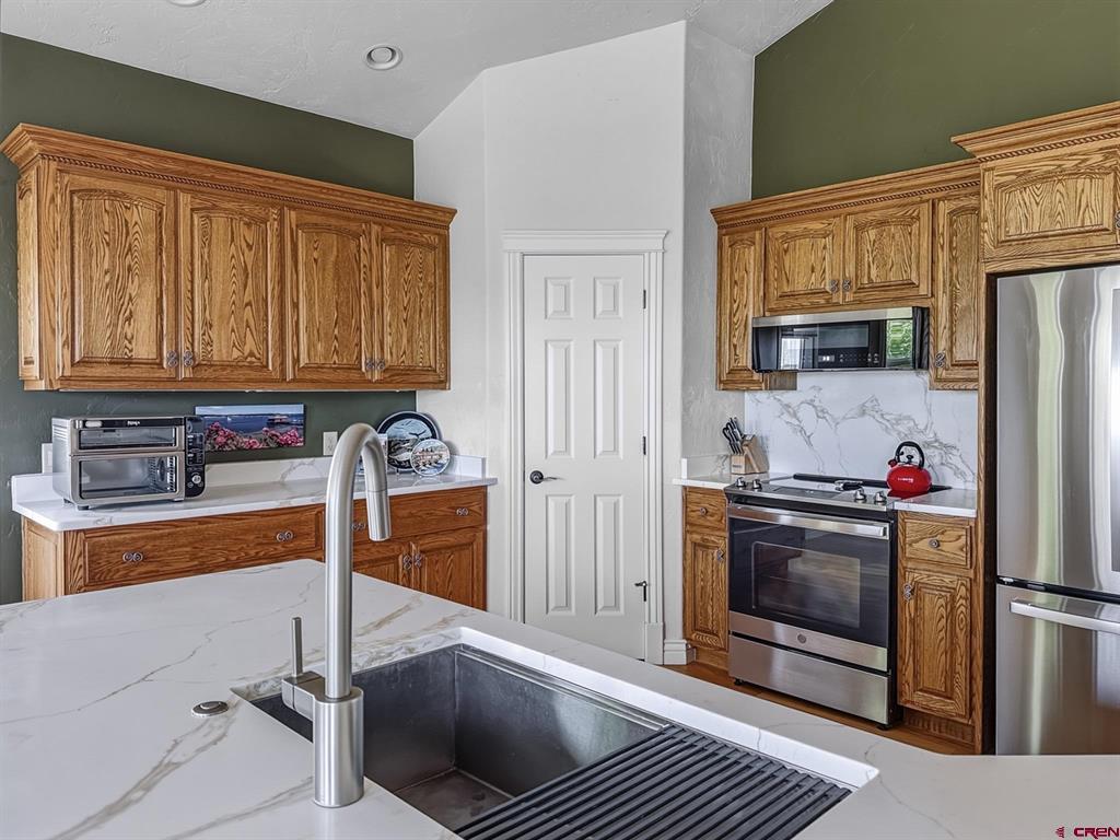 675 Cobble Drive Montrose CO 81403
