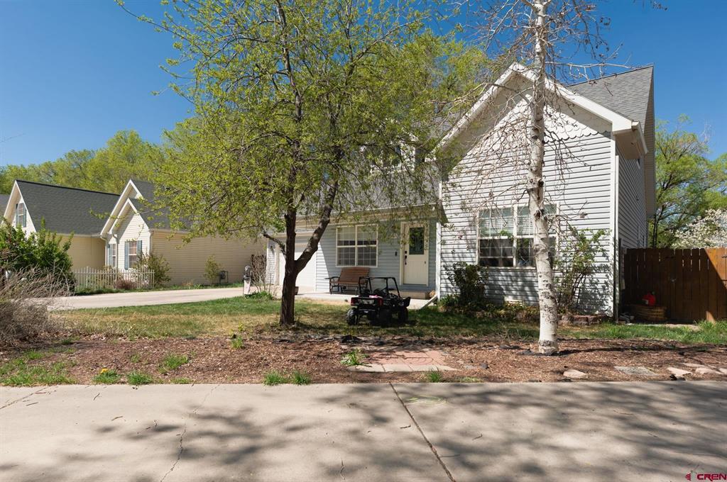 301 Colonial Court Montrose CO 81401