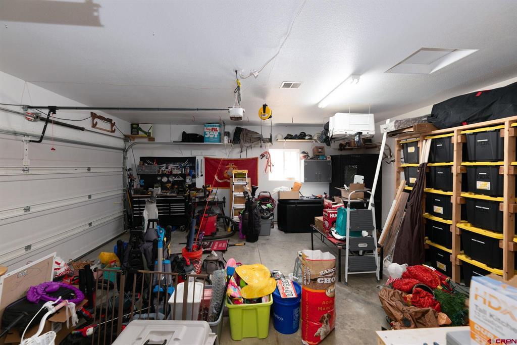 301 Colonial Court Montrose CO 81401
