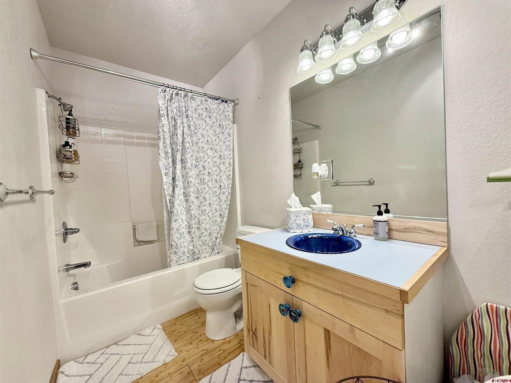 10528 Bostwick Park Road Montrose CO 81401