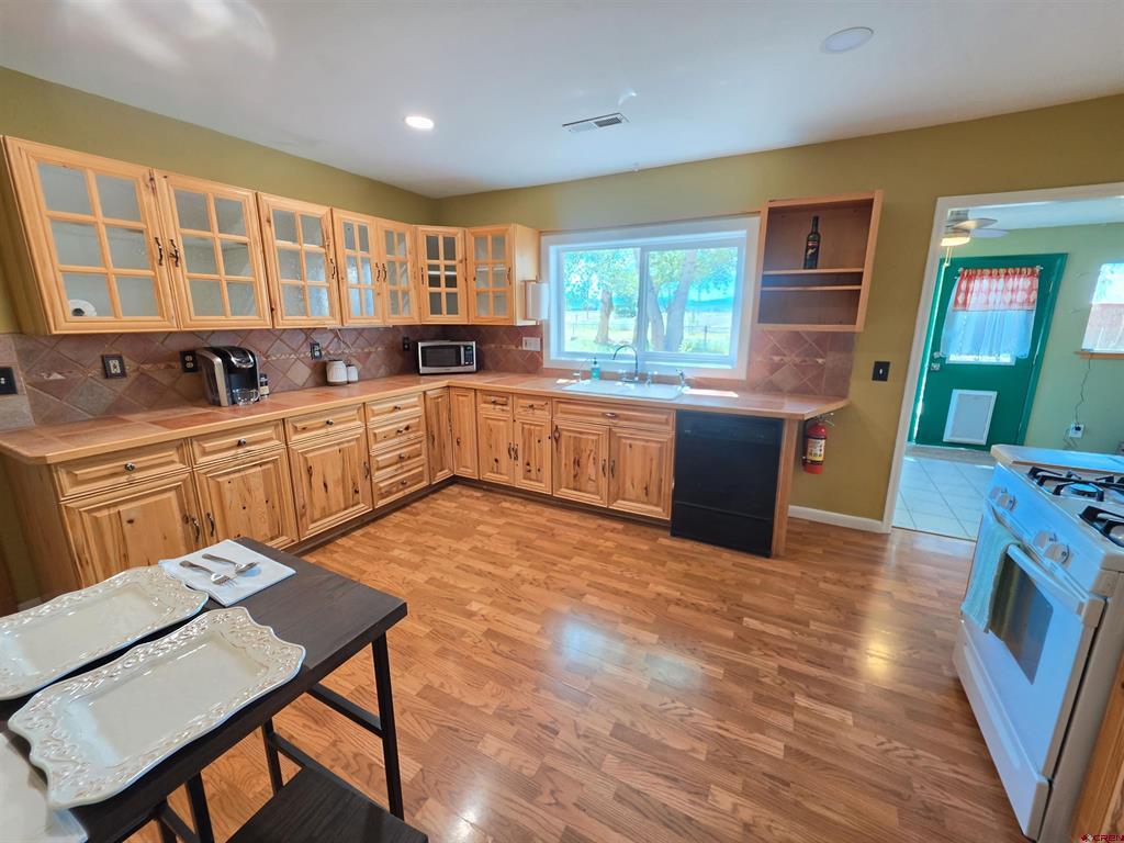 429 County Road 10 S Alamosa CO 81101