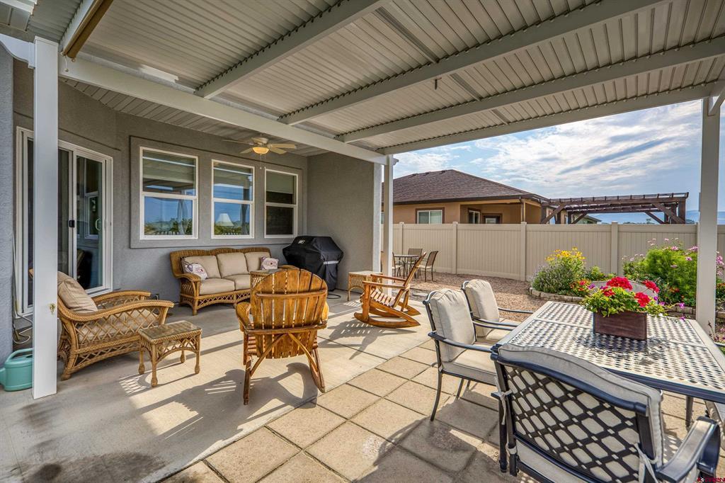 3038 Glacier Drive Montrose CO 81401