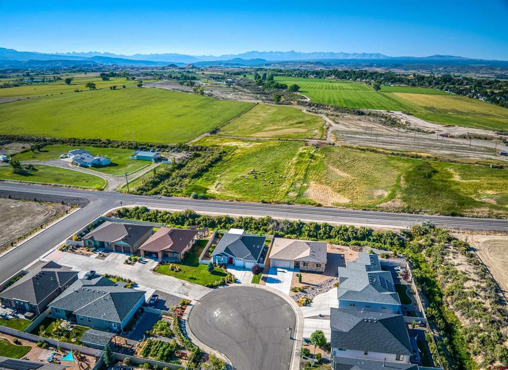 3038 Glacier Drive Montrose CO 81401