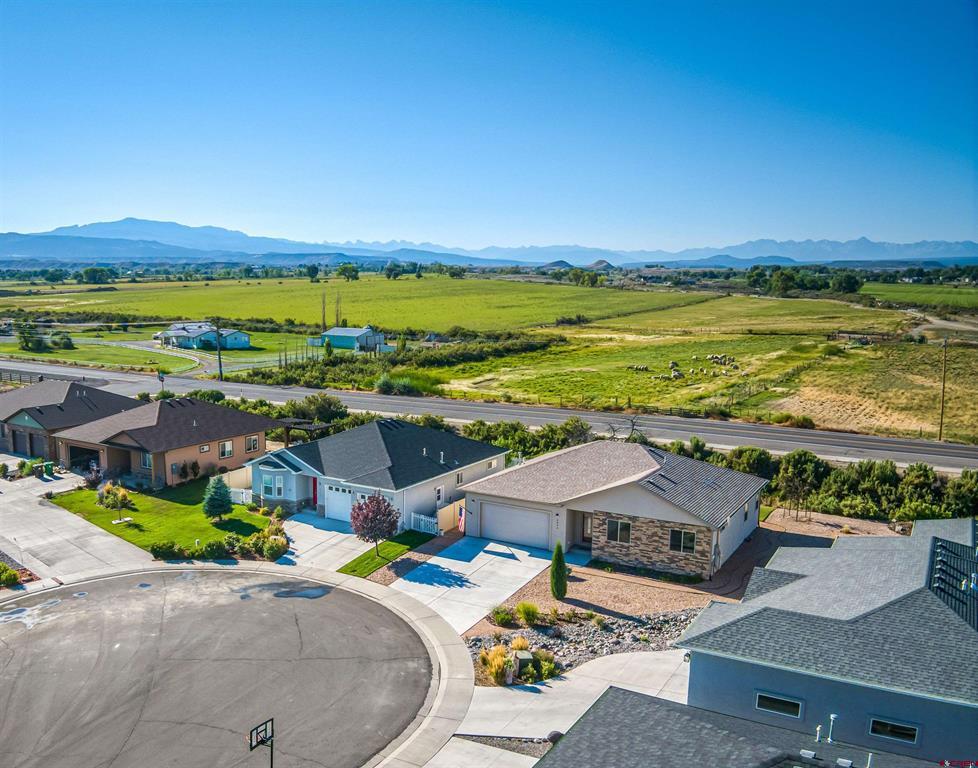 3038 Glacier Drive Montrose CO 81401