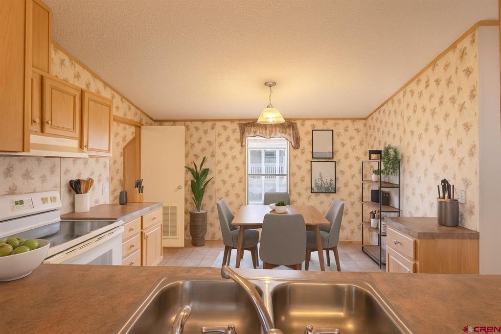 901 6530 Road Montrose CO 81401
