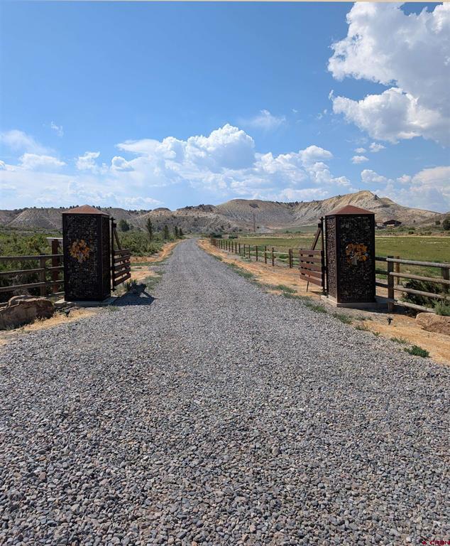 68462 Kinikin Road Montrose CO 81403