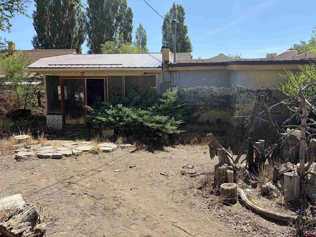 237 S Broadway Monte Vista CO 81144