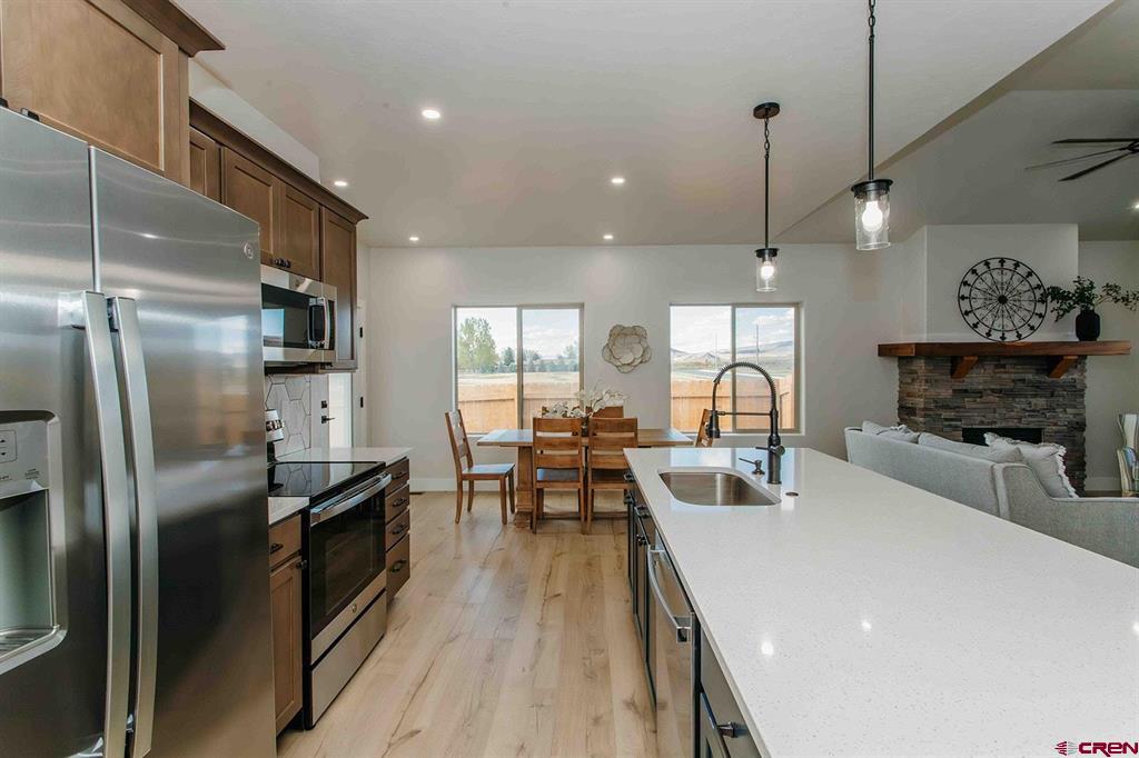 1549 Excelsior Creek Avenue Montrose CO 81401
