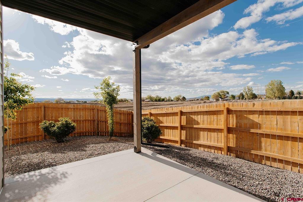 1549 Excelsior Creek Avenue Montrose CO 81401