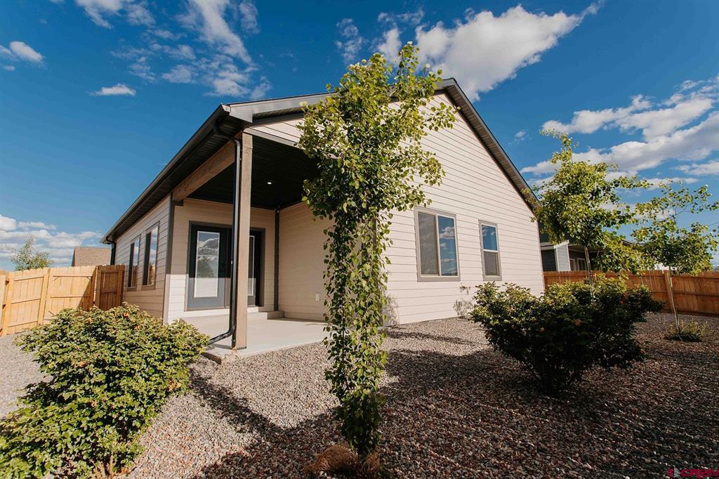 1549 Excelsior Creek Avenue Montrose CO 81401