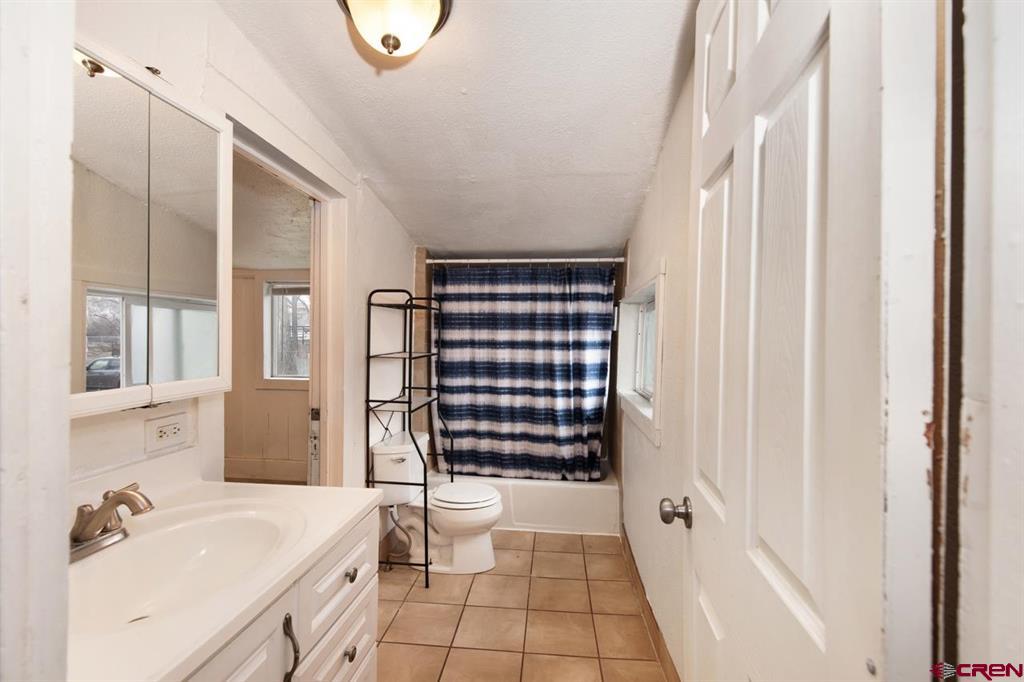 345 W Main Street Montrose CO 81401