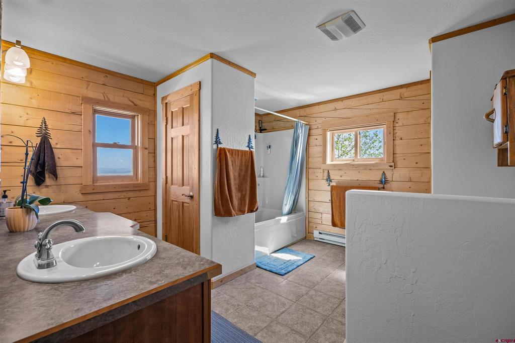 382 Sugar Bush Lane Montrose CO 81403