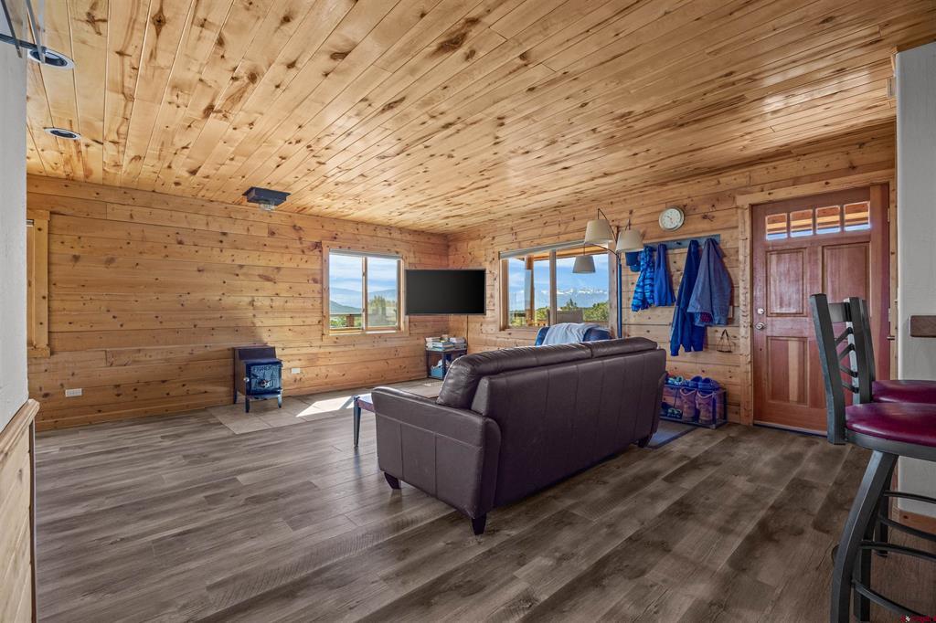 382 Sugar Bush Lane Montrose CO 81403