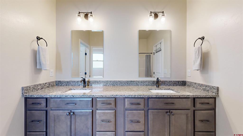 3414 Kestrel Loop Montrose CO 81401