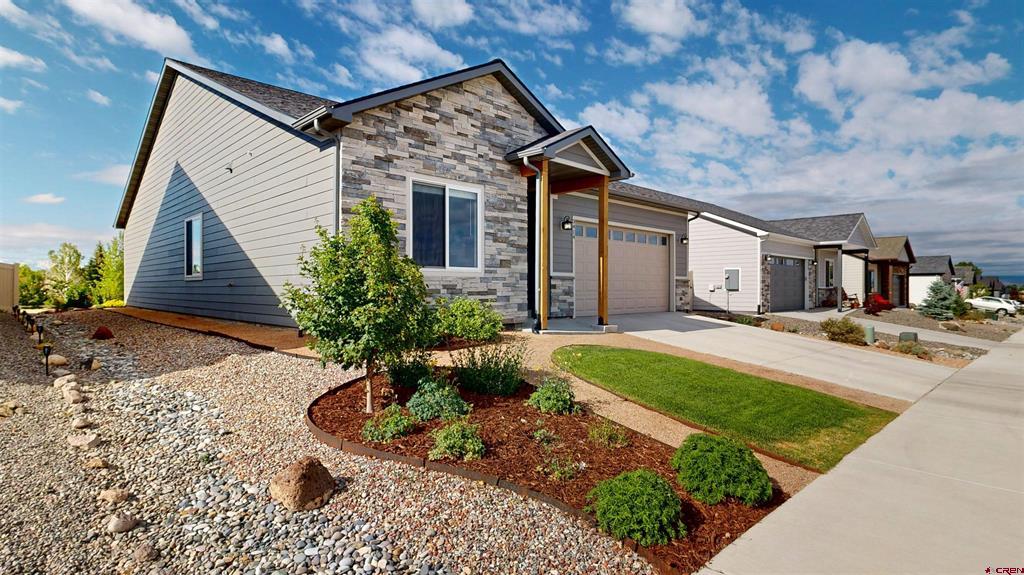 3414 Kestrel Loop Montrose CO 81401