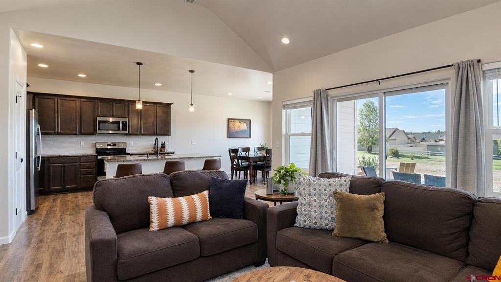 3414 Kestrel Loop Montrose CO 81401