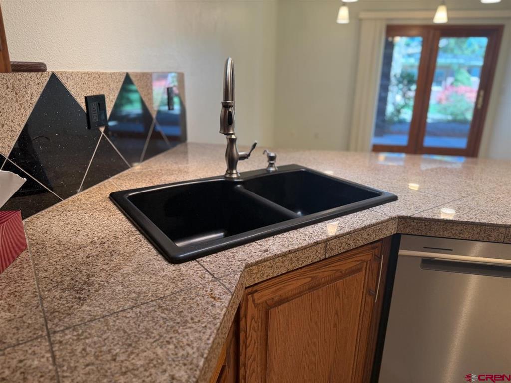 1219 Peppertree Drive Montrose CO 81401