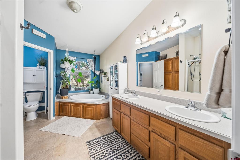 62484 Popular R Montrose CO 81403