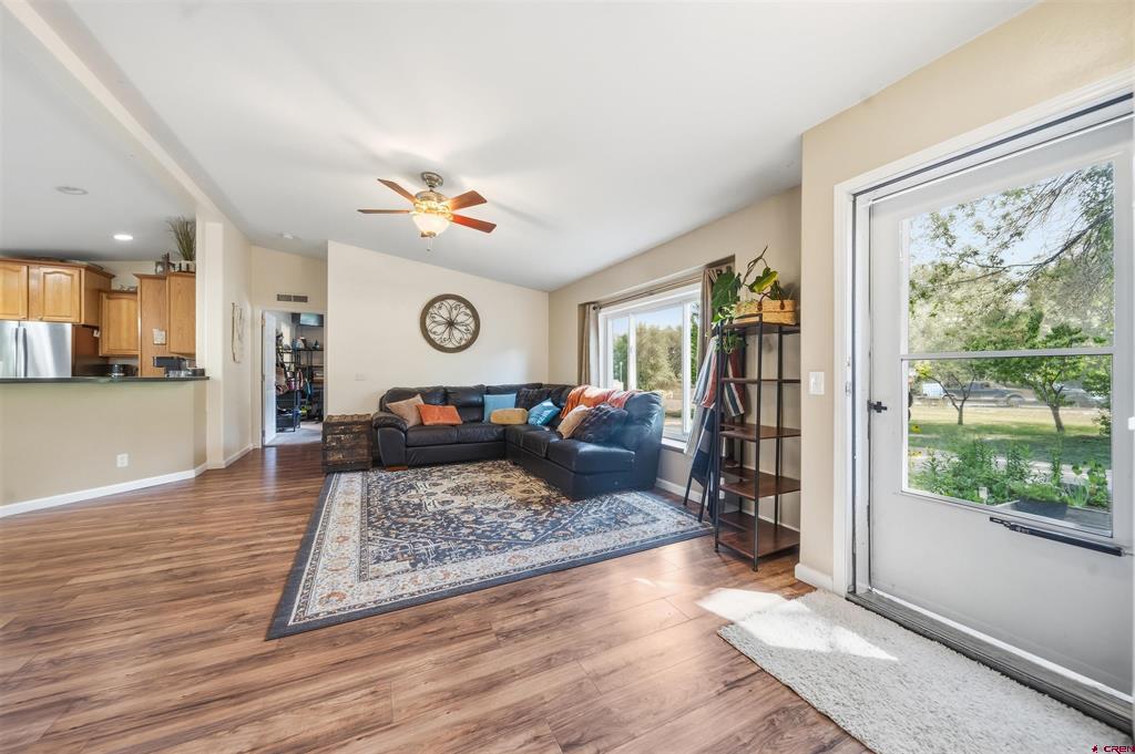 62484 Popular R Montrose CO 81403